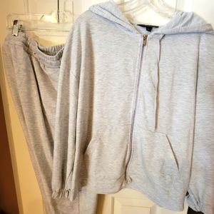 COPY - Banana Repblic Jogging Suit. Women's Large